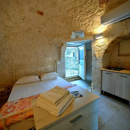 Il Trullo Di Giada E Mattia 度假居 阿尔贝罗贝洛